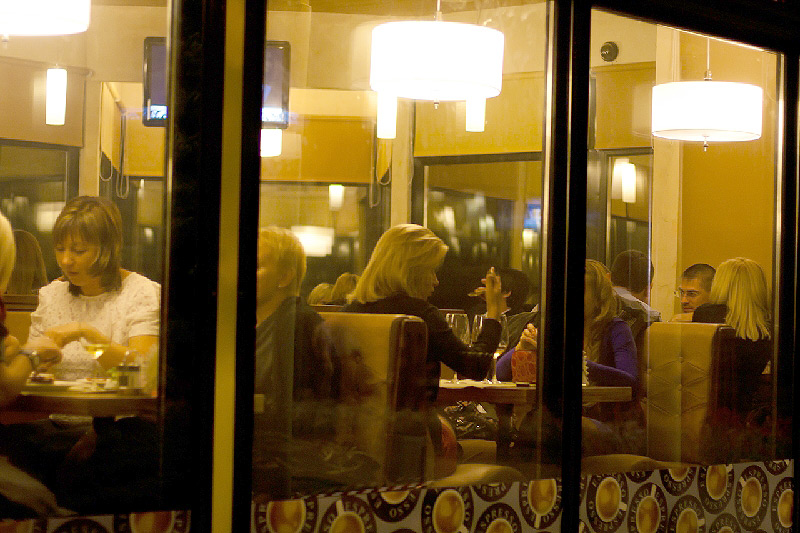 фотка зала для мероприятия Кафе Belleville на 2 мест Краснодара