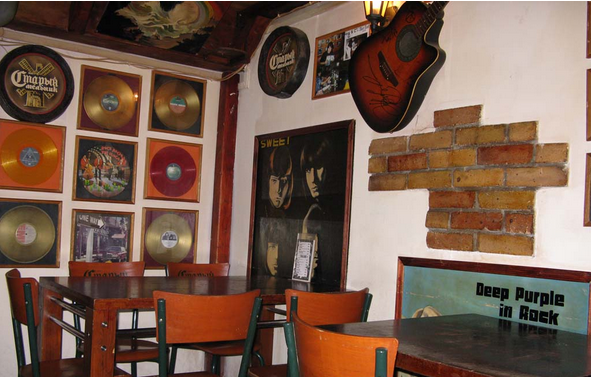 фотка зала для мероприятия Кафе Блюз-рок на 3 мест Краснодара