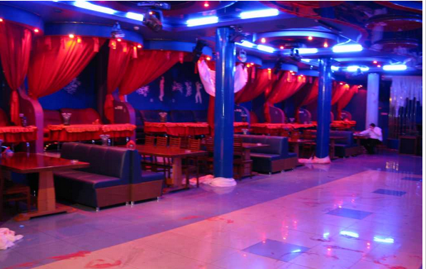 фотка помещения для мероприятия Ночные клубы Мулен Руж на 2 мест Краснодара